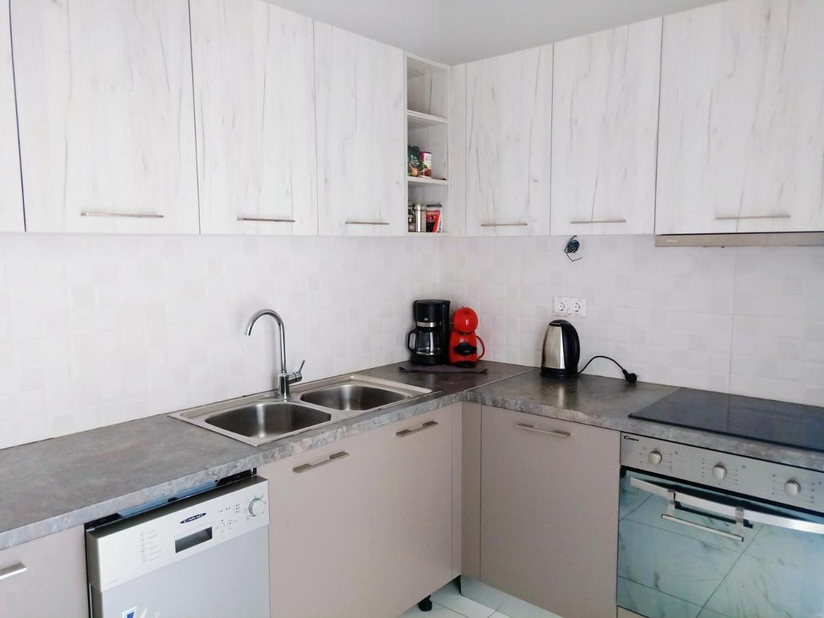 Siggrou Apartment Атина Екстериор снимка